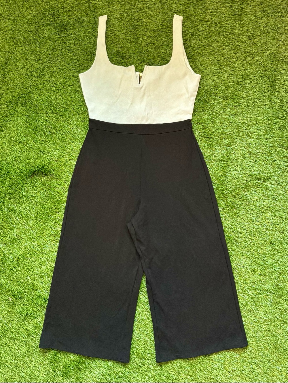 Rolla Coster Black & White Colorblock Wide Leg Jumpsuit Medium